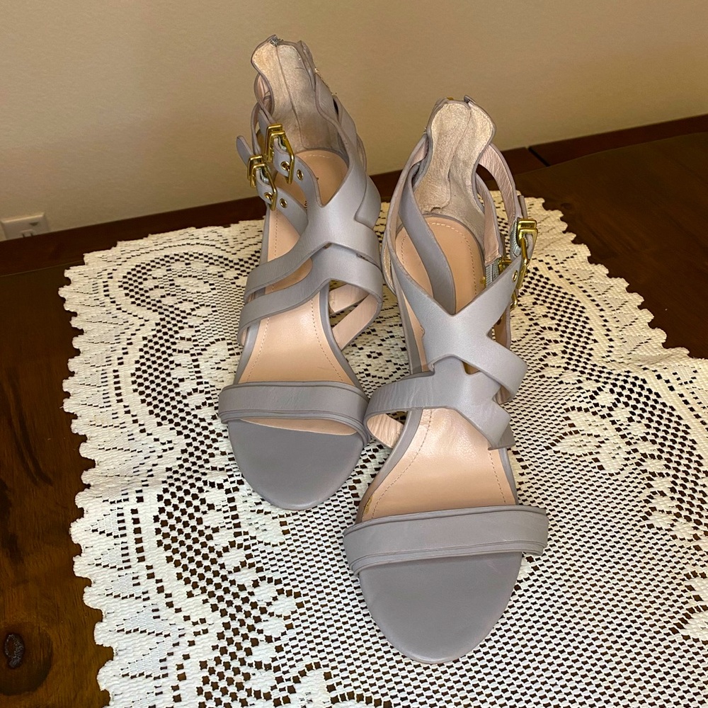 WOMEN'S POUR LA VICTOIRE REAL LEATHER HEELS SIZE 9.5